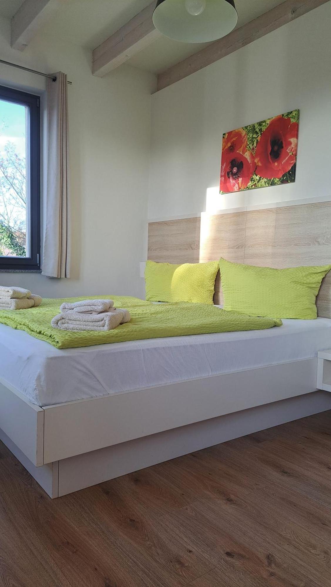 Ferienremise Apartment Brandenburg  Ngoại thất bức ảnh